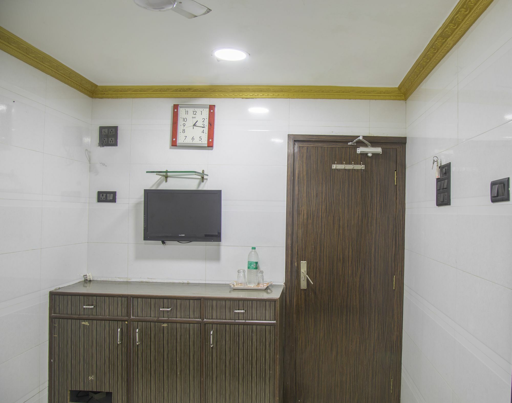 Relax Guest House มุมไบ ภายนอก รูปภาพ